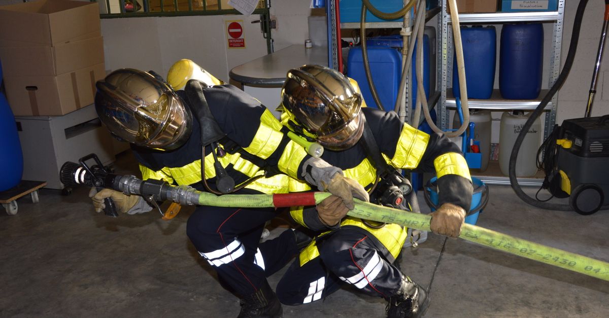 Hose handling during a client drill
